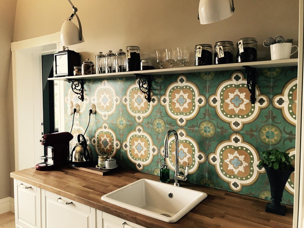 Villamilsten B&B Lidkoping Ngoại thất bức ảnh