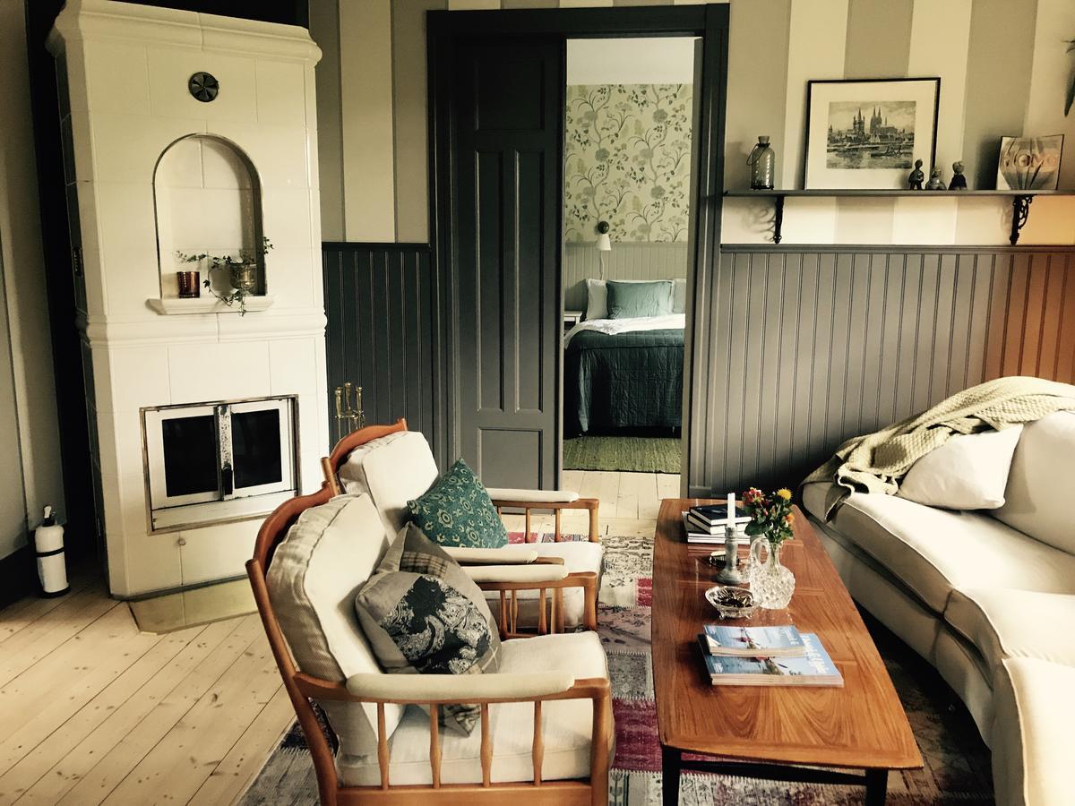 Villamilsten B&B Lidkoping Ngoại thất bức ảnh
